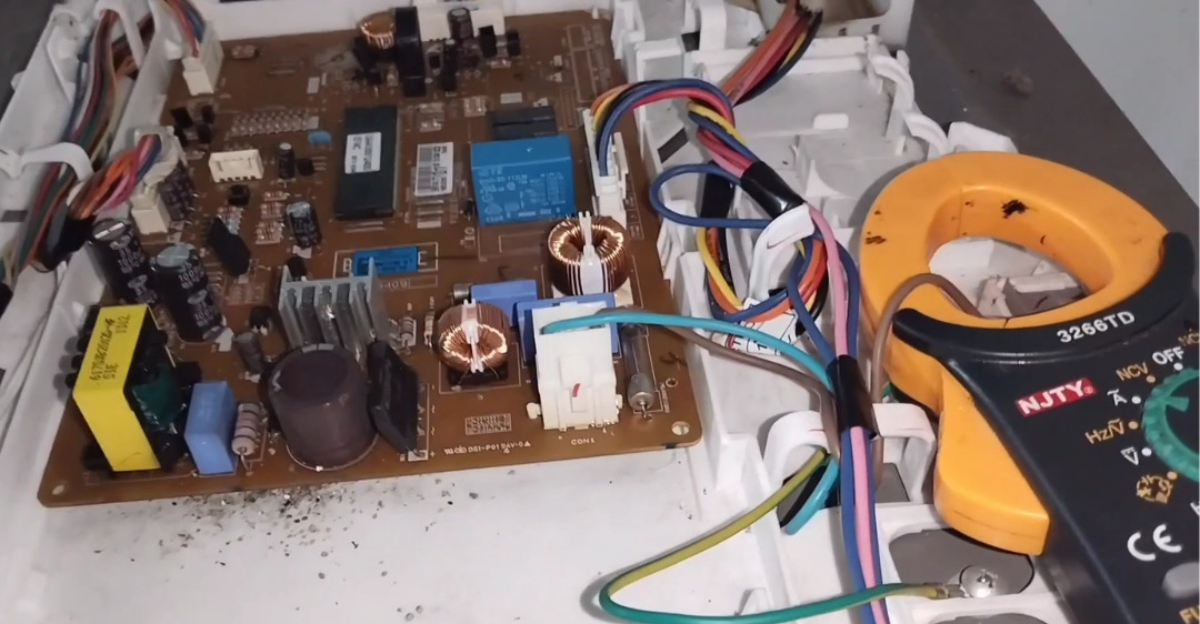 Kiểm tra bo mạch và các linh kiện liên quan