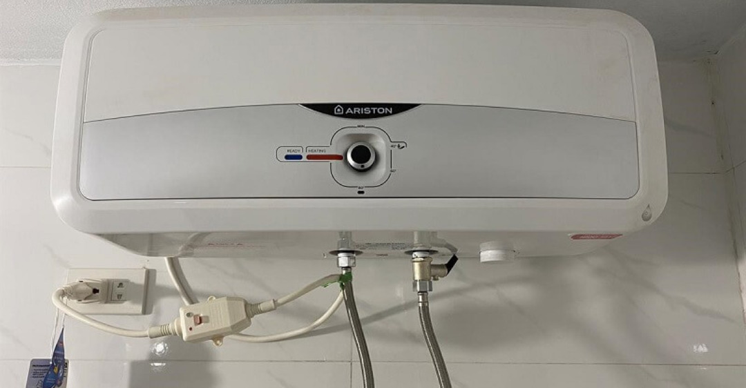 sửa bình nóng lạnh ariston