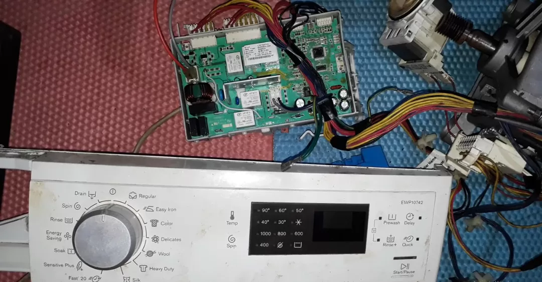 Khắc phục lỗi mạch điện tử