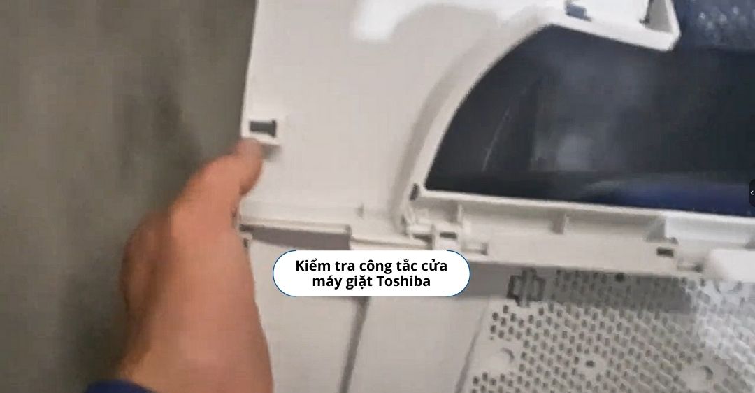 Kiểm tra khi máy giặt Toshiba báo lỗi E2