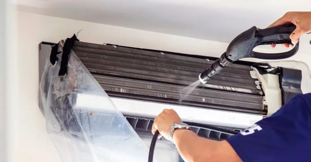 vệ sinh máy lạnh tại chung cư vinhomes grand park